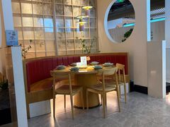 -蜜桃餐厅·伴山(绿宝广场店)