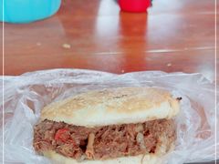 -老西关黄老太牛肉烧饼