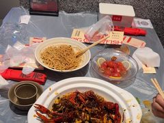 -肥肥虾庄·金牌油焖大虾(杨园滨江时代walk店)
