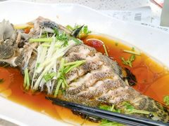 -巧克力渔家.小船海鲜胶东菜(万平口店)