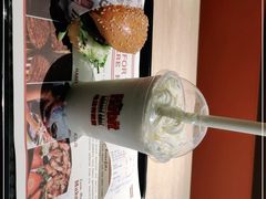 -The Habit Burger Grill 哈比特汉堡(复兴soho店)
