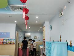 -哲学苑亲子园·早教婴儿托育·婴儿游泳(颐龙湾店)