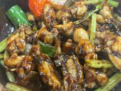 生啫田鸡-天宝食坊·啫啫煲大排档(西华路店)