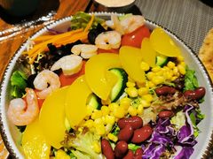 黄桃大虾沙拉-摇滚披萨(长春街店)