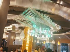 -老房老舍重庆火锅(假日城市店)