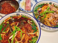 -镇南锅盖面馆(解放路店)