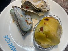 -曼格活海鲜·牛排自助(光明蓝鲸店)