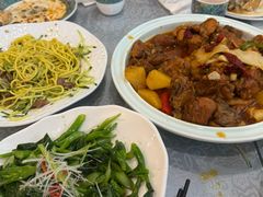 -汗腾格里·风味餐厅(新疆驻京办店)