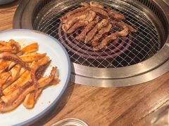 -明洞阿姨·韩式酱蟹烤肉·创意料理(三元桥店)