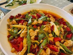 竹林尖椒鸡-小厨子私房菜·云南美食店