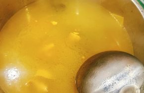 Freshly Simmered Chicken Soup
