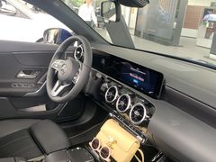 -宁波之星奔驰4S店(海曙店)