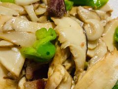 -三锅莊·牦牛肉火锅·香格里拉特色藏餐宴请餐厅(昆明创始店)