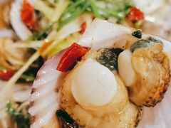 油泼扇贝-老东镇啤酒屋海鲜加工·蒸汽海鲜·海鲜烧烤(台东店)