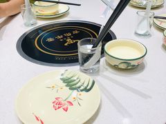 餐具摆设-古乐牛香·鲜牛肉牛杂火锅(梅村五洲国际店)