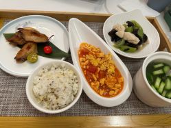 -瑞婴丽月子中心(虹桥店)