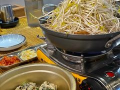 -吴草鸡爪오초닭발韩食堂(融恒盈嘉中心店)