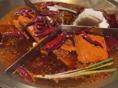 -叁口煮老火锅(东升店)