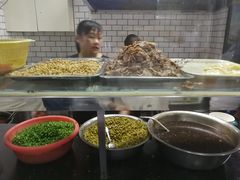 -覃肥叔桂林米粉(粮道街店)