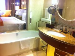 浴室-上海雅居乐万豪侯爵酒店