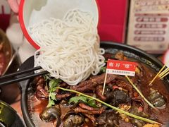 -老闵田螺馆·南昌市井菜·特色小吃(总店)