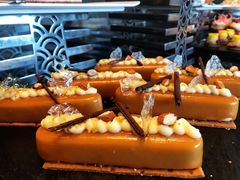 -万达文华酒店·48F云端窗景美食汇自助餐厅