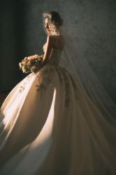 -雪中彩影婚纱摄影·微光艺术中心