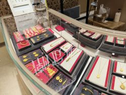 -潮宏基珠宝(天虹石路店)