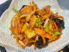 -臻牛烤肉