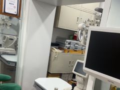 -豪门视光·星趣控·蔡司依视路眼镜代理商(中央大街店)