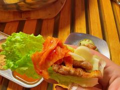 -叽叽扎扎烤肉场(生态城万达店)