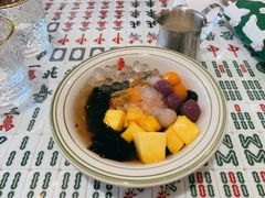 超级仙草芋圆-堂屋糖水店(愚园店)