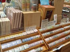 -猫的天空之城概念书店(杭州南宋御街店)