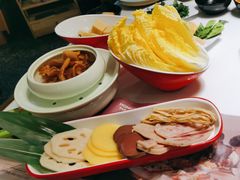 -洪氏嗨捞·猪肚鸡火锅(阳光天地店)