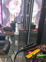 -藤野造型烫染·漂发