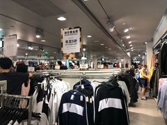 -H&M(天一广场店)