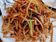 -小渔船渔家传统菜(鲅鱼圈店)