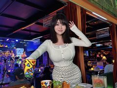 -Famous肥猫墨西哥音乐餐吧(五棵松华熙LIVE店)