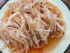 -周良天山牛杂城(天山路总店)