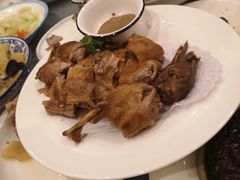 -侬佳蒸菜馆(听潮店)