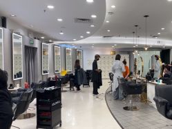 点击看大图 -八佰伴8008星级形象店