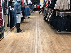 -优衣库(成都锦华万达广场店)