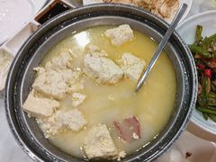 -金鸭都·老北京特色家常菜(潘家园店)