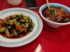 -冯烫烫跷脚牛肉·川菜小馆(武胜西街店)