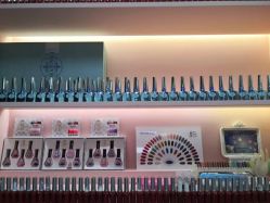 -斐尔国际皮肤管理中心