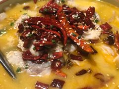 酸萝卜鱼汤-小厨娘淮扬菜(清江苏宁广场店)