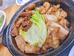 牛腩拼猪肠啫啫煲-珍珍小食店(西华路店)