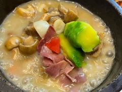 腊排骨小瓜青头菌-云腾食府·云南菜