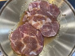 -臻牛烤肉