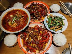 -柴窝堡22号辣子鸡·传承新疆菜